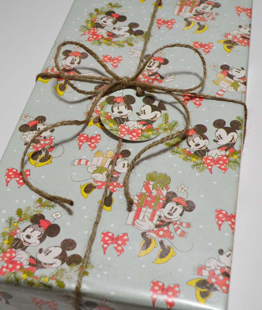 Disney Mickey 12x12 Scrapbooking Paper Pack