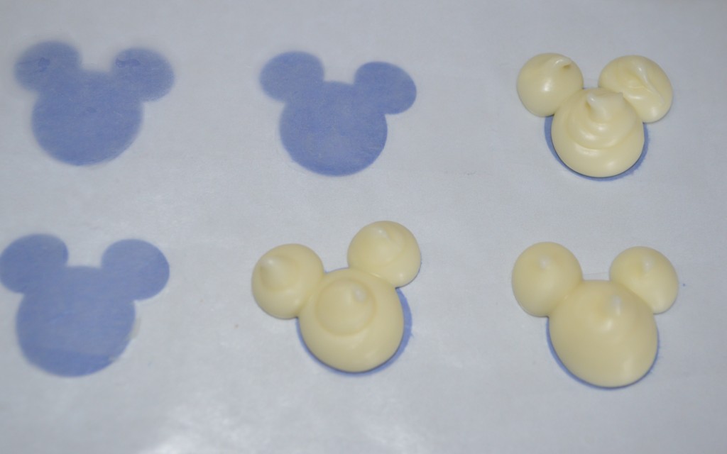 Mickey chocolates 010