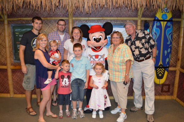Surfs Up Breakfast with Mickey and Friends
